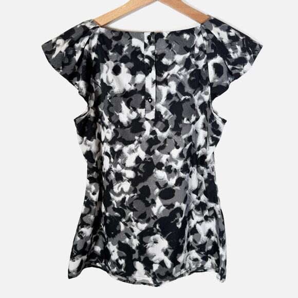 Banana Republic Abstract Flutter Sleeve Blouse Minimalist Black White Work Top - Picture 4 of 11